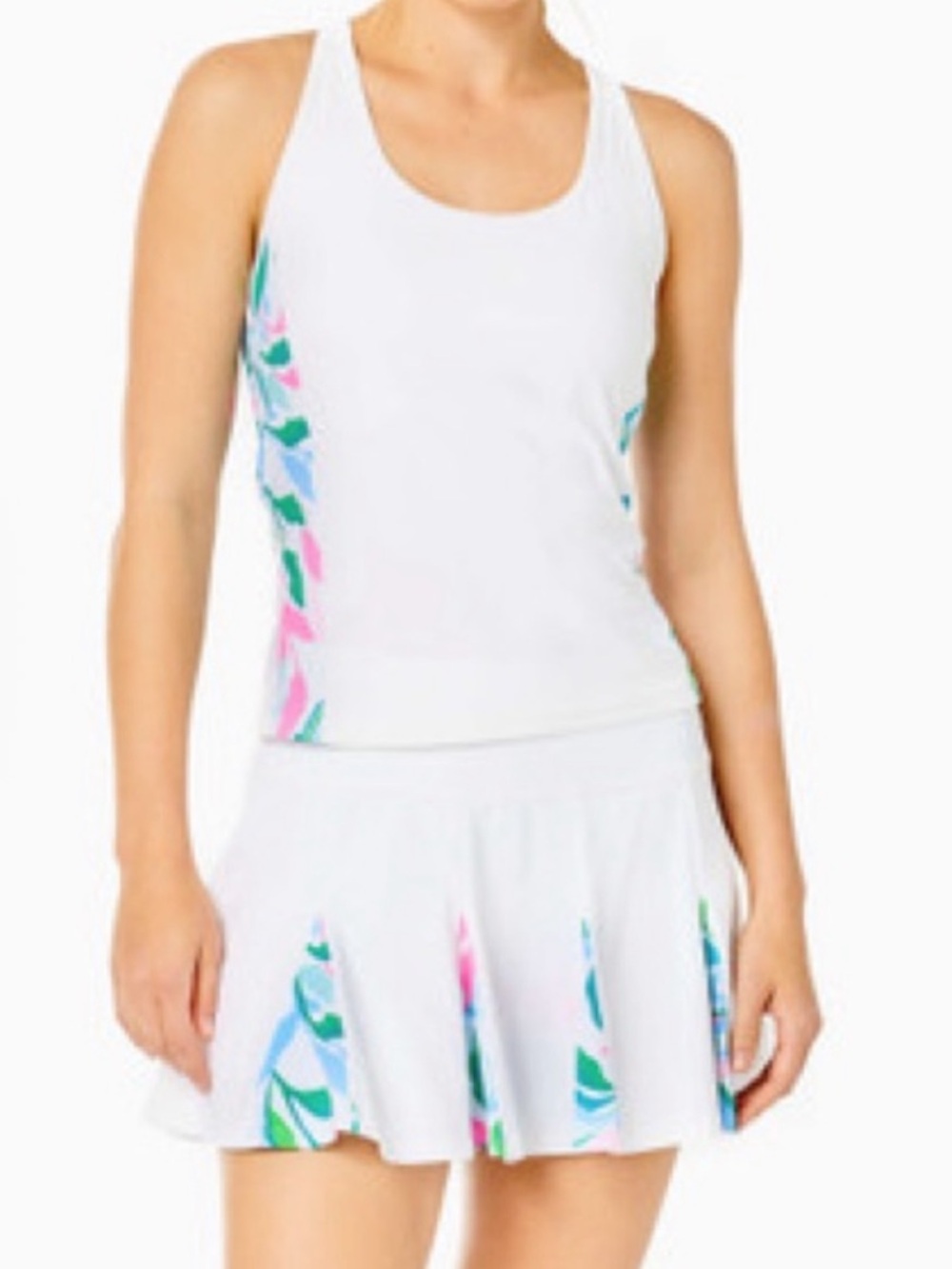 Lilly Pulitzer Luxletic Resort White Cassata Skort&Asana top in Holding Court